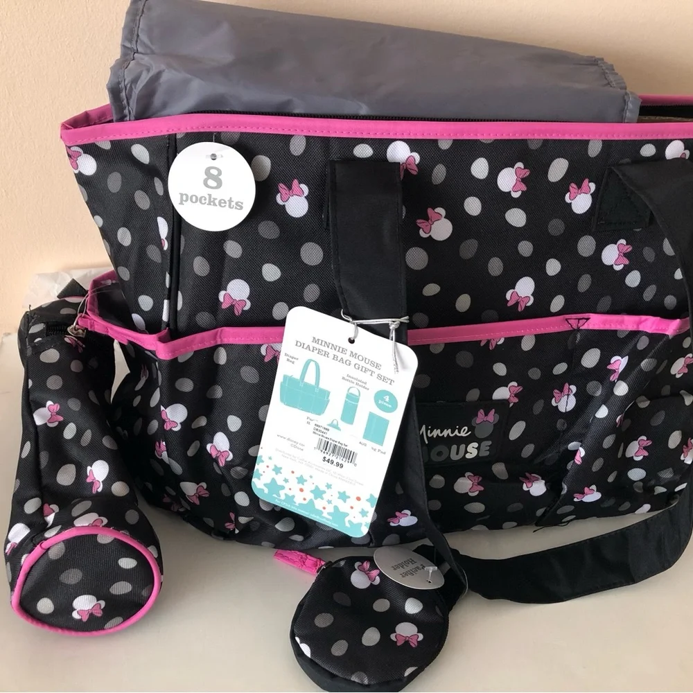 Minnie Mouse Disney baby Diaper bag. 4-piece set. NWT.